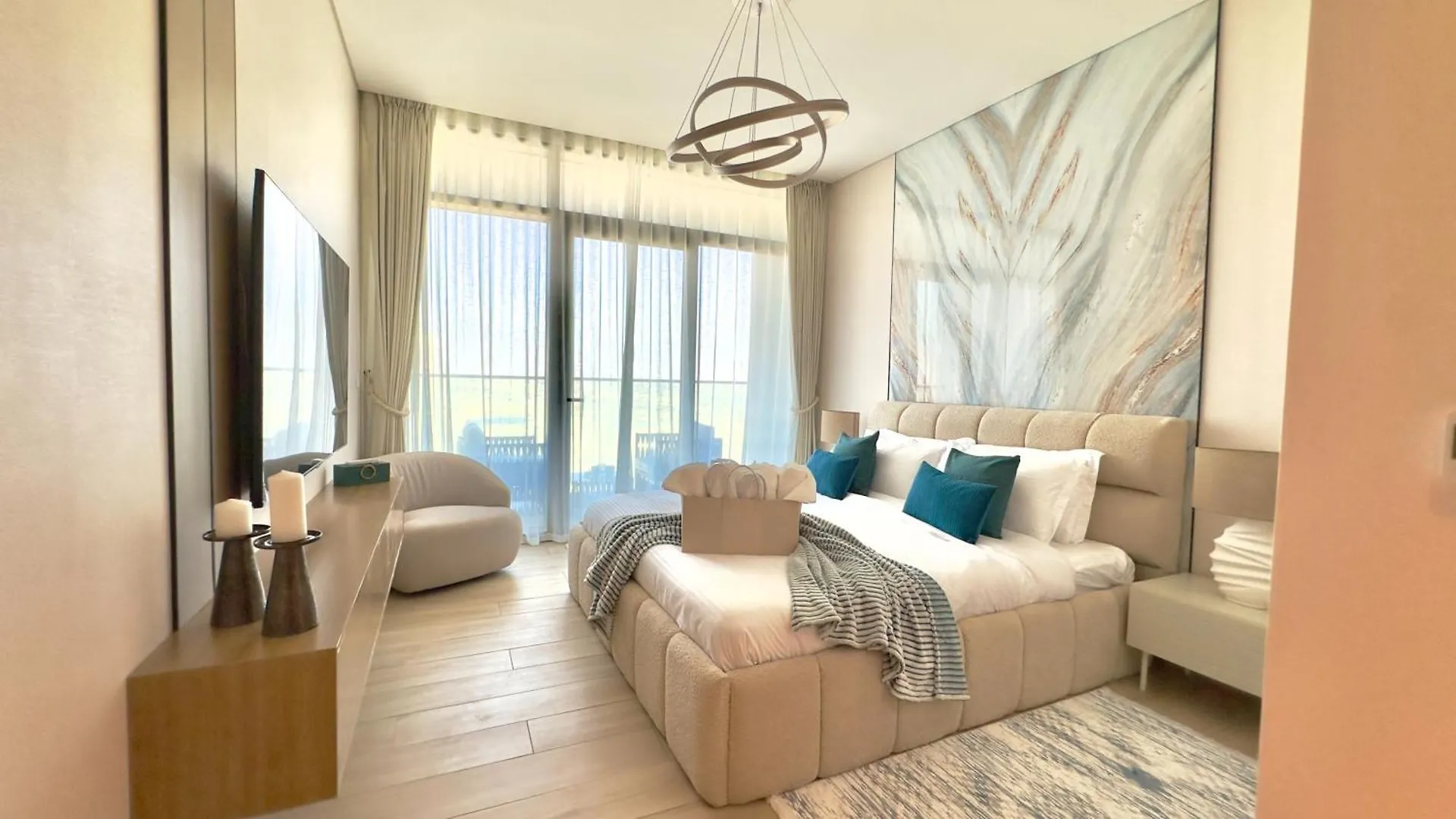 2Br Luxe High-Level Creek View In Palace Residence By Vibel Dubai Apartment