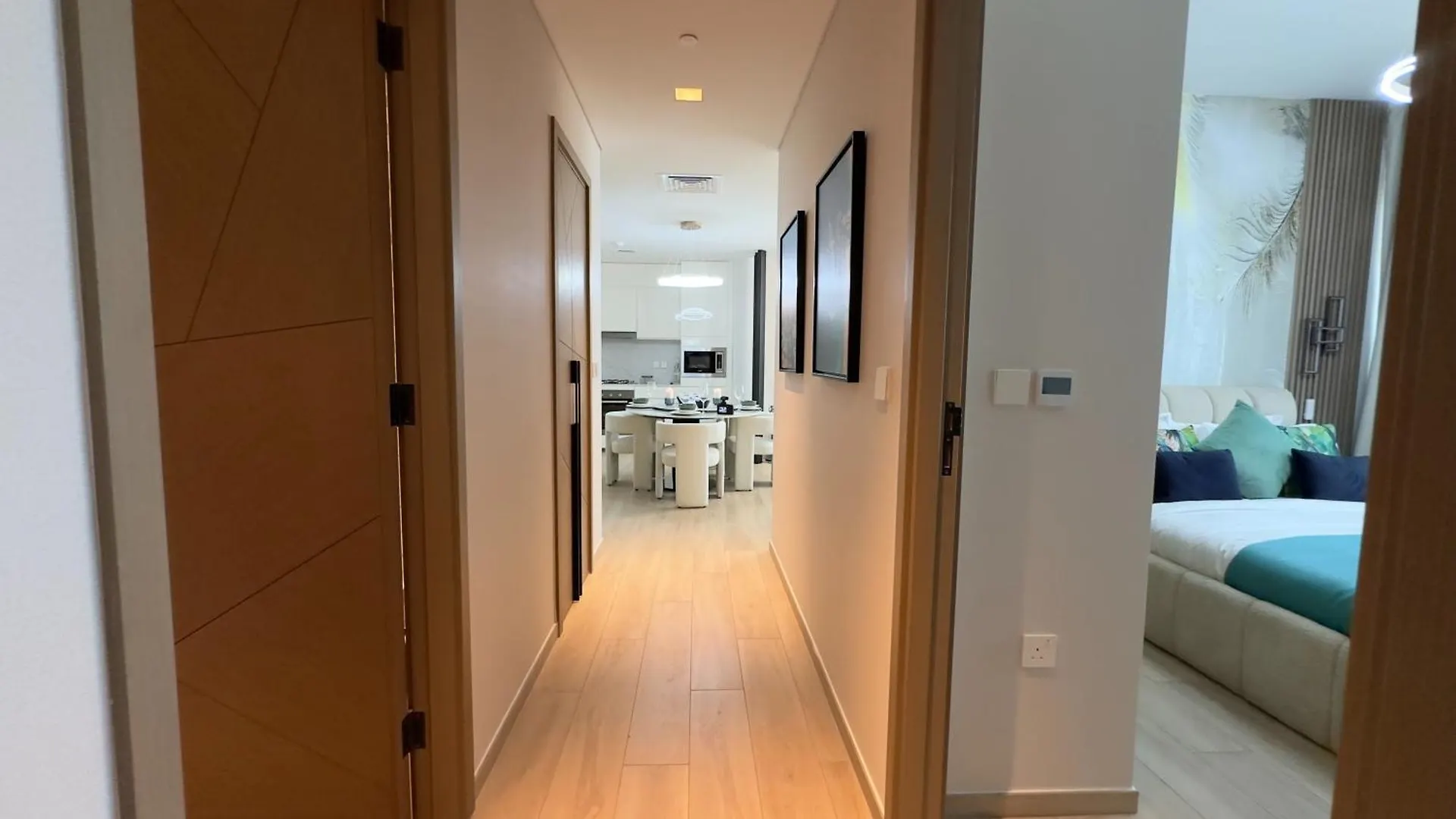 2Br Luxe High-Level Creek View In Palace Residence By Vibel Dubai